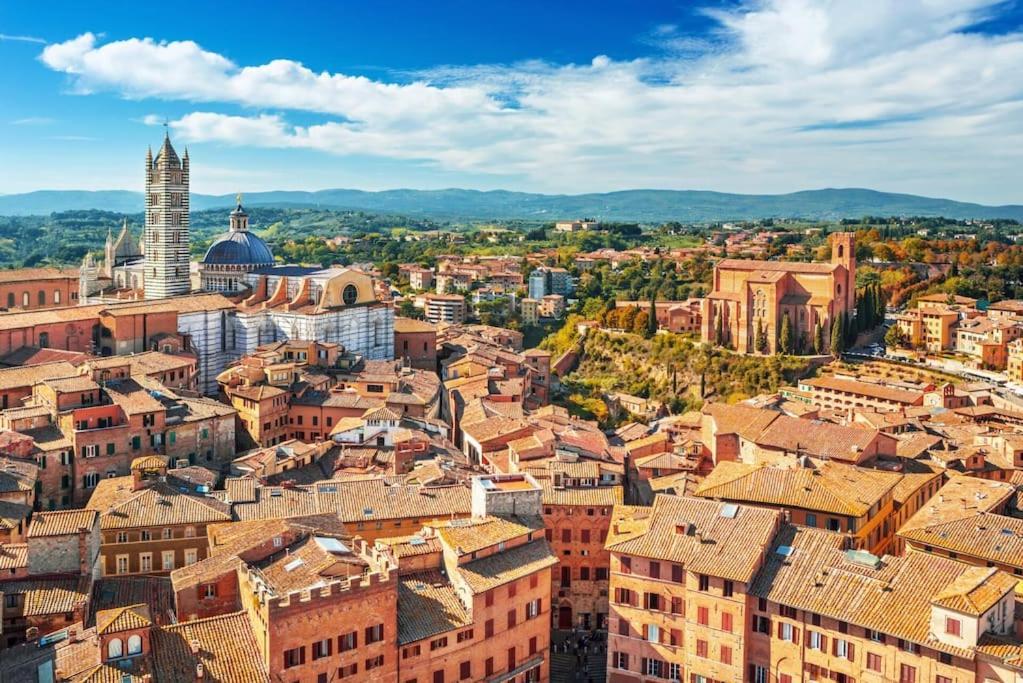 Palazzo Celsi Pollini Duomo Casa Emma Apartment เซียนา ภายนอก รูปภาพ
